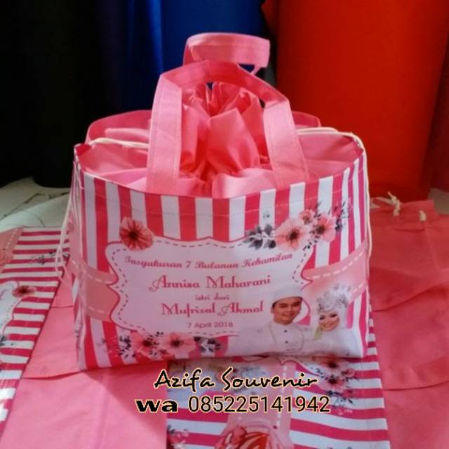 

Tas Souvenir Acara Tasyakuran / Tujuh bulan / Khitan /Pernikahan model SERUT CUSTOM