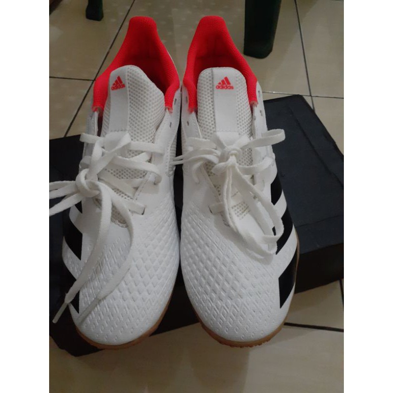 adidas predator 20.4 in sala