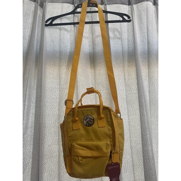 CRSL choco suringu baggu yellow bag
