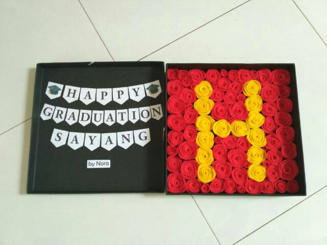 READY Gift box bunga flanel hadiah ultah kado valentine custom angka / huruf / love)