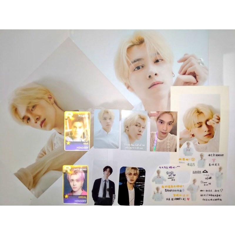 NCT WAYV Hendery sg21 ktown bookmark tincase lenti misfit resonance