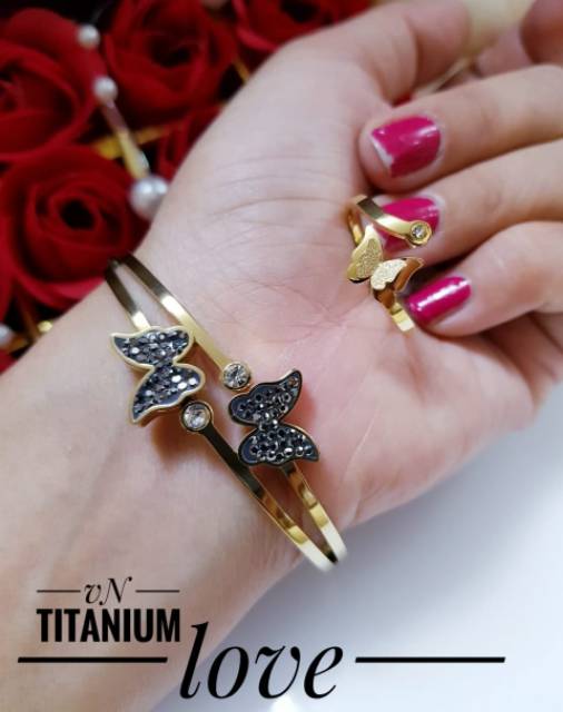 Titanium gelang dan cincin 1350j