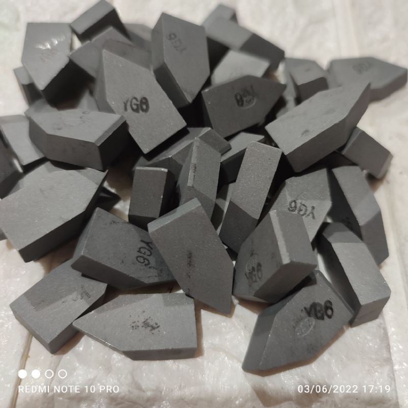 Mata widia C125 YG6 betel bubut mata pisau bubut carbide atau mata bor sumur pengganti