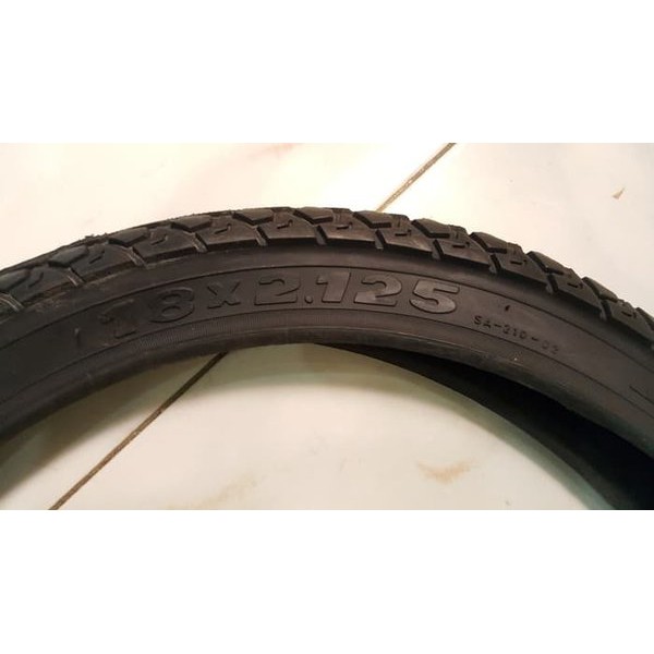 Ban Luar Tire Sepeda 18 x 2.125 HITAM. SWALLOW / DELI TIRE