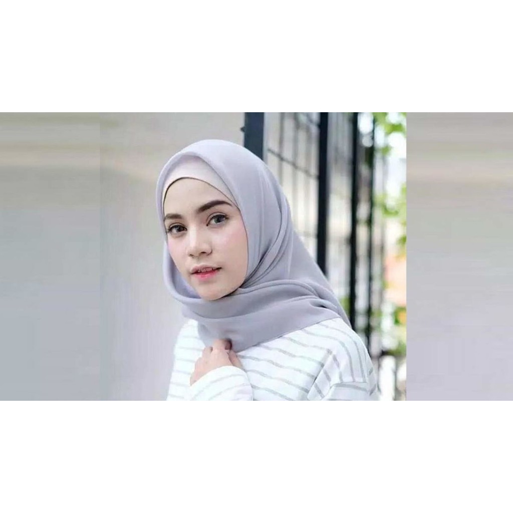 KERUDUNG SEGI EMPAT POLOS KERUDUNG SEGI EMPAT BELLA SQUARE