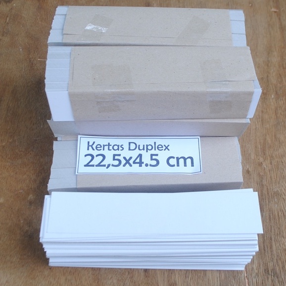 

Kertas duplex 22.5x4.5 cm