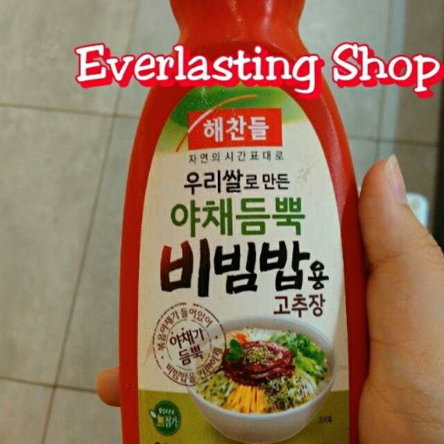 

Halal ! Gochujang 해찬들 Sauce Bibimbap Paste ( Hot and Spicy Korean Sauce )