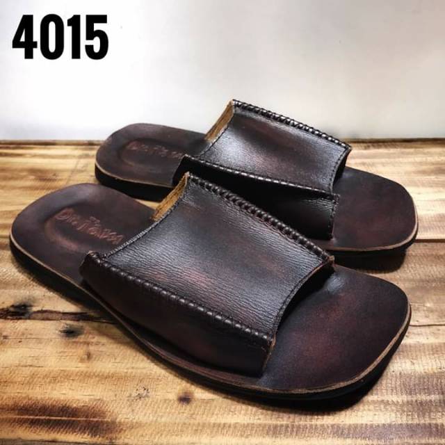  Sandal  kulit  terbaru Shopee  Indonesia