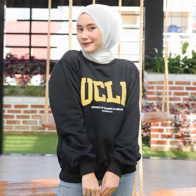 Public - Ucla Sweater Sweatshirt Pria Wanita