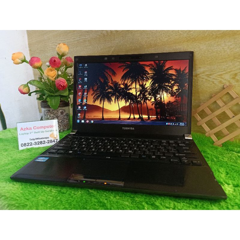 Laptop core i5 Toshiba dynabook R732 generasi 3. Ram 4gb. Hardisk ssd 256gb