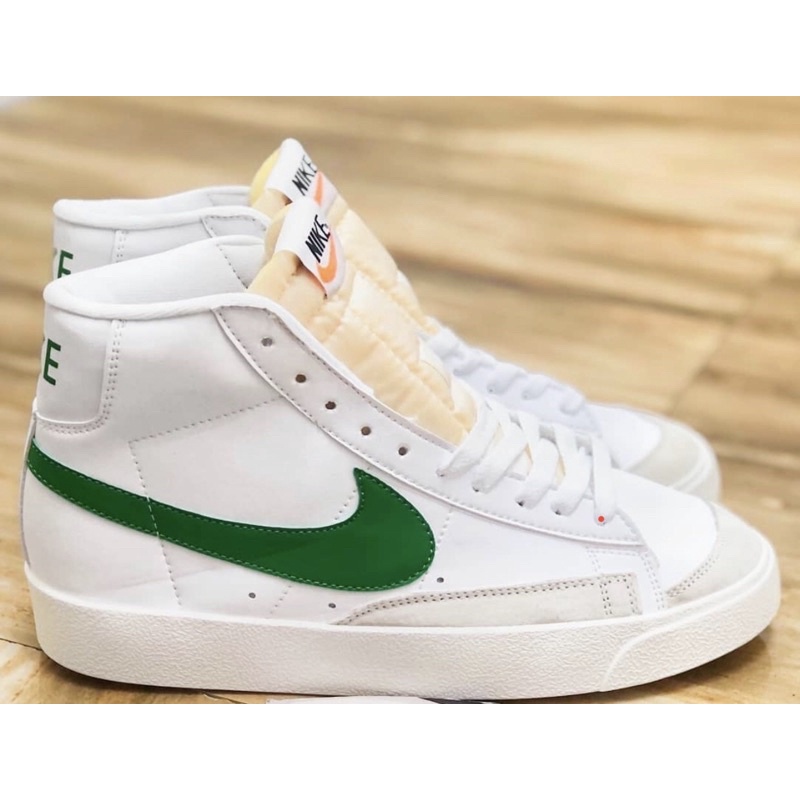 NikeBlazerMid