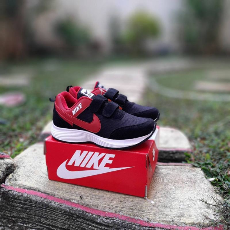 SEPATU NIKE ANAK HITAM PREMIUM QUALITY SEPATU ANAK SEKOLAH HITAM