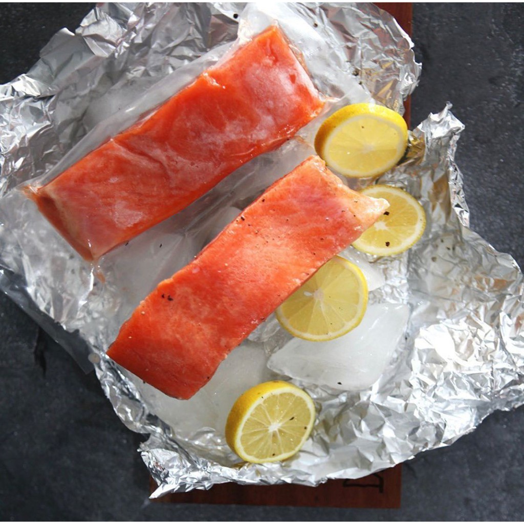 

Ikan Salmon Fillet / Salmon Fillet Norwegia 200gr