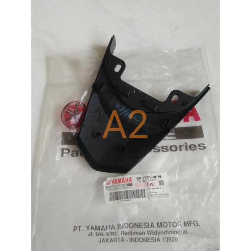 cover tail sambungan body belakang mio j hitam ori ygp