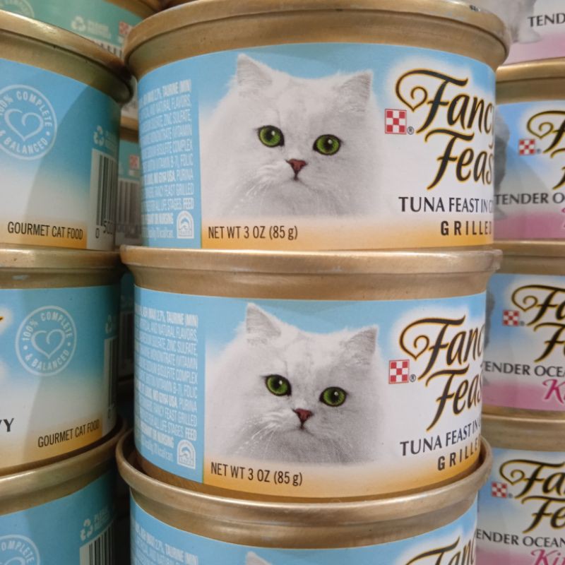 Makanan Kucing Basah Wet food Fancy Feast 85g 85 g 85 gr 85gr - Tuna Feast in Gravy