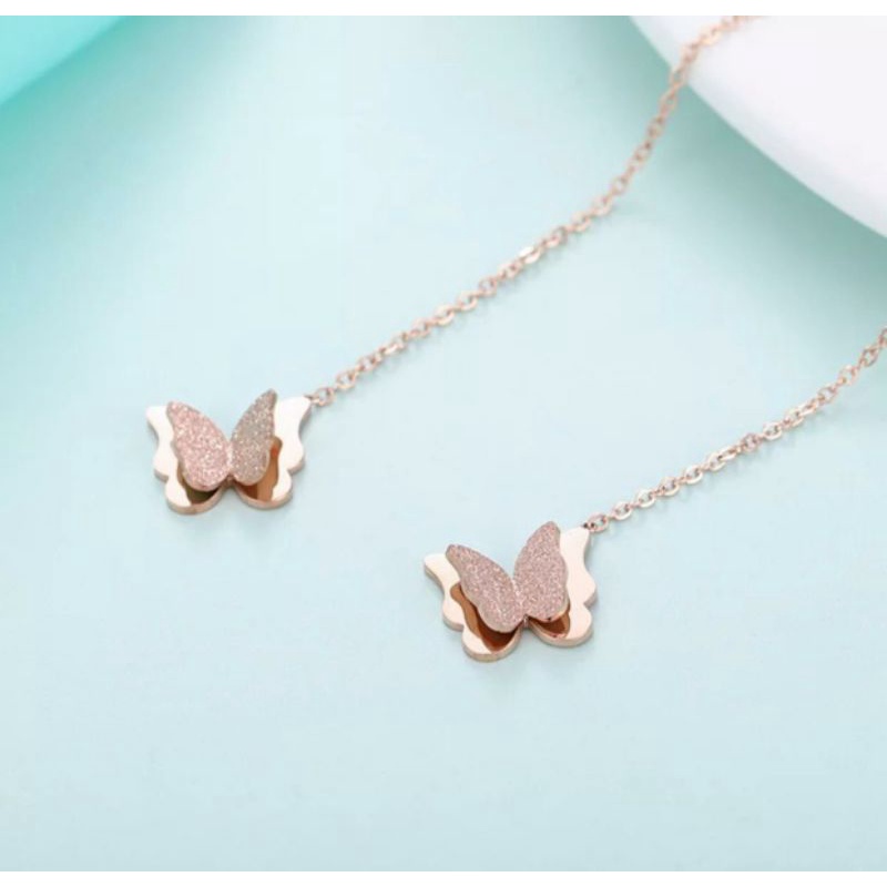 Anting Rantai Dengan Variasi Butterly Rosegold N03112107