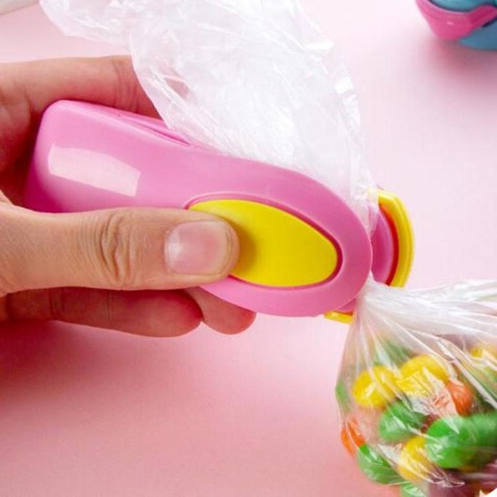 Hand Sealer Alat Perekat Plastik Elektrik dengan baterai Alat Perekat Kemasan Snack Plastik Lid Cup Sealer