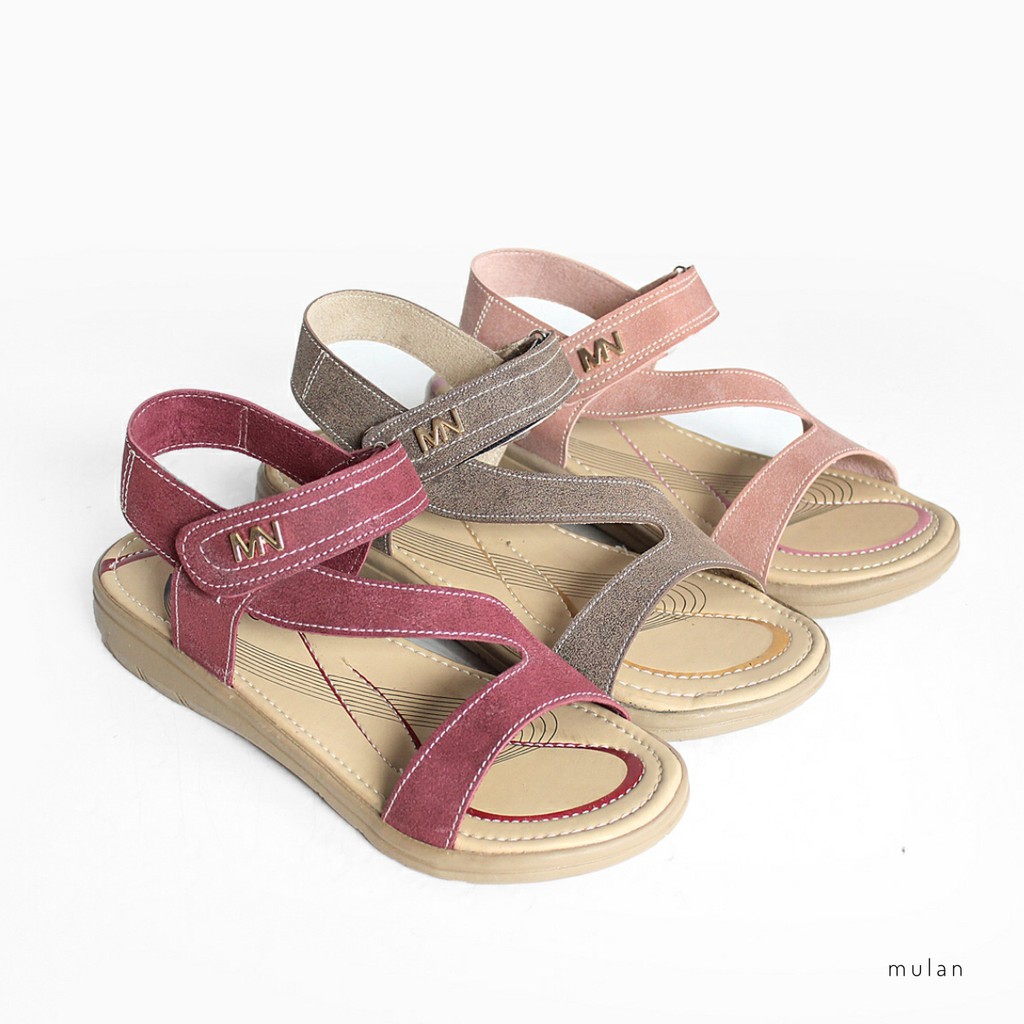SANDAL TALI WANITA TERBARU KEKINIAN MURAH KULIT KARET SEPATU SENDAL PEREMPUAN DEWASA FLAT TEPLEK SEDAL CEWEK CASUAL SANTAI SADAL CEWE FASHION KOREAN STYLE SNDAL IBU IBU2 PESTA KONDANGAN KOREA RUMAH FLIP FLOP BELAKANG GRATIS ONGKIR COD ORIGINAL MULAN B1342-1