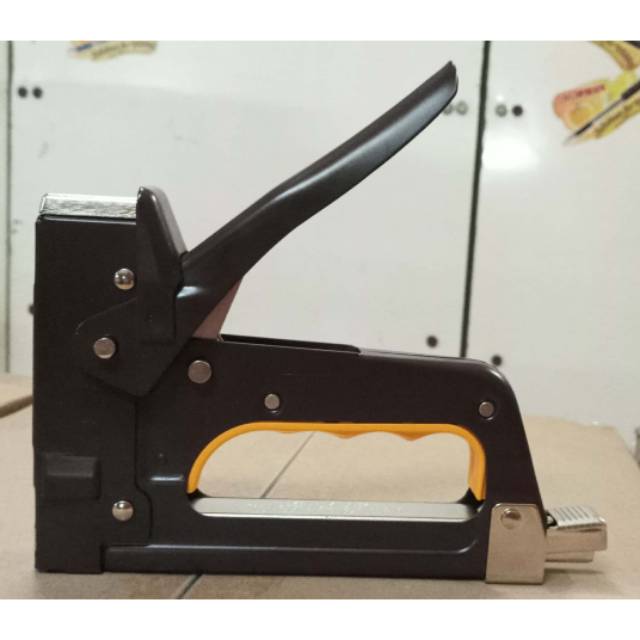 

MAX Stapler tembak TGA