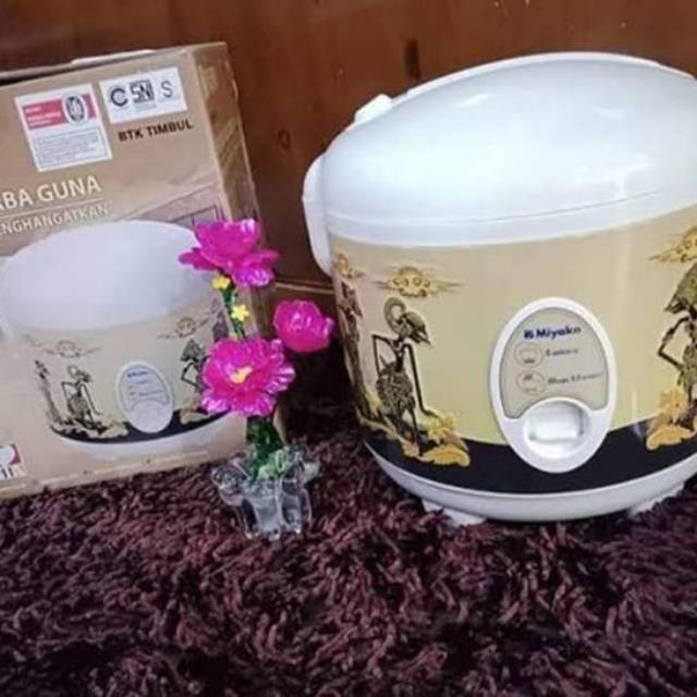Miyako Rice cooker mcm508 wayang 1.8L magic com 3in1