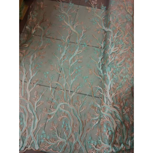 KAIN KEBAYA TULLE BORDIR TANGKAI AKAR SAKURA