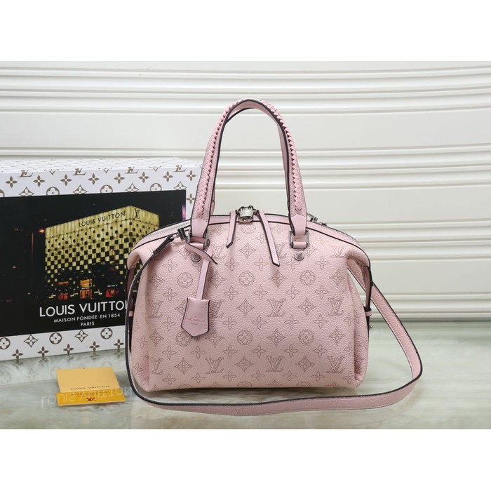 LV MAHINA ASTERIA EMBOS LEATHER 31CM