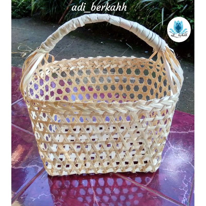 Tas Hampers Anyaman Bambu 25x18x20cm