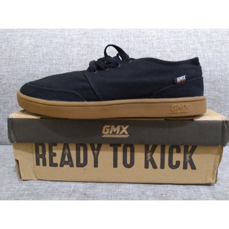 geoff max sepatu authentic black gum size 43