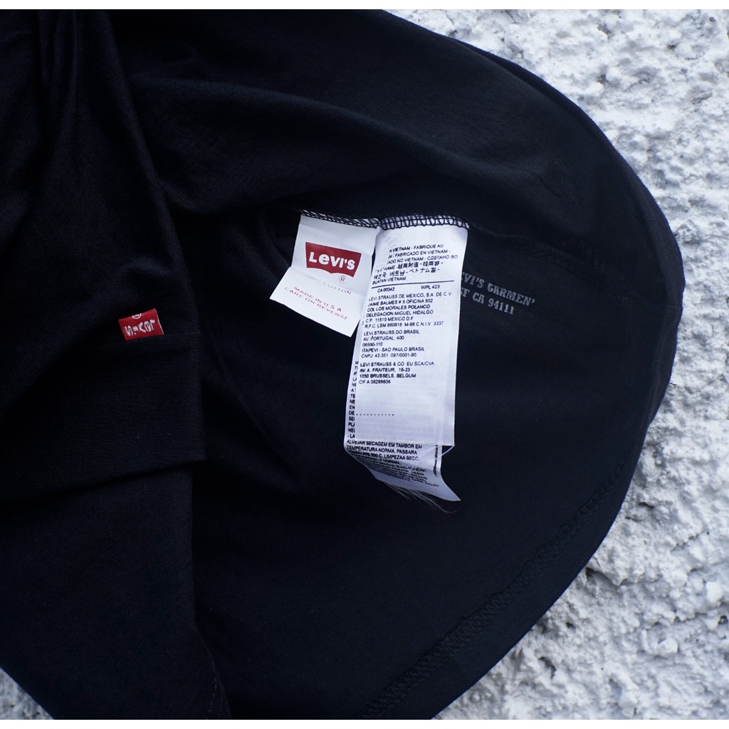 Kaos Levi's | Kaos Pria | Relaxed Hitam | KLPRH - 1