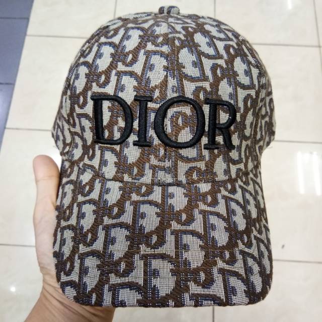 Topi dior import