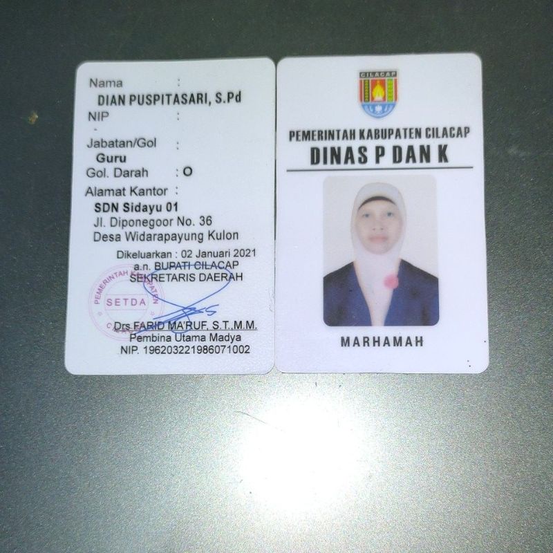 

id card saja
