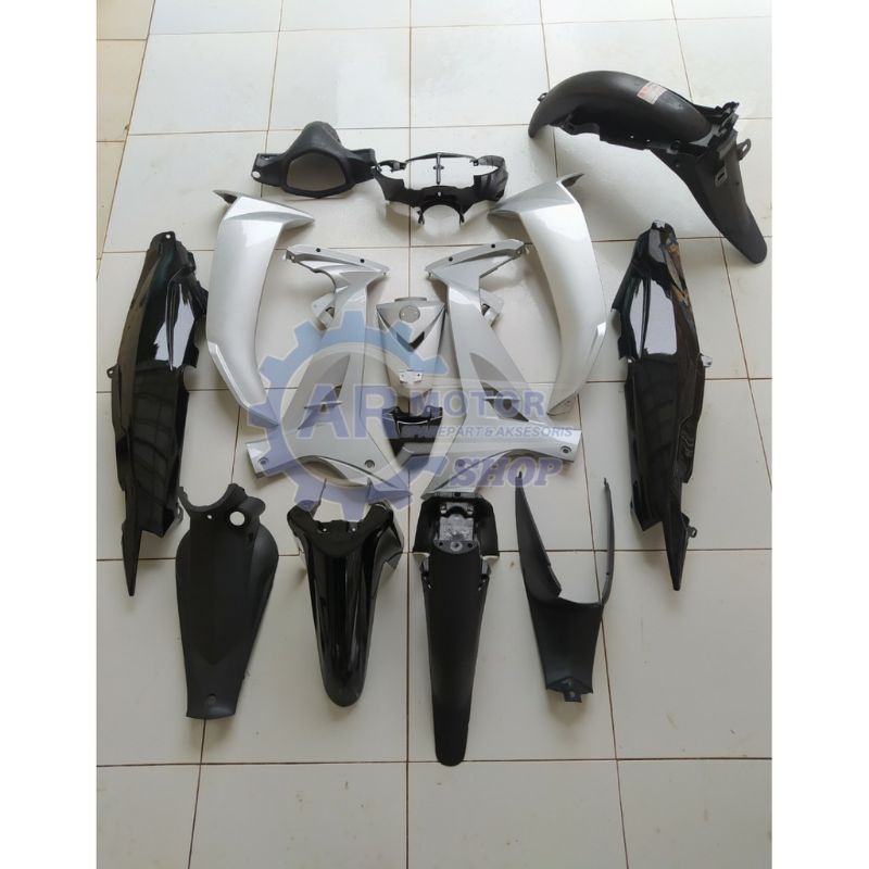 FULL BODY HALUS KASAR VEGA R NEW MERAH BIRU SILVER HITAM