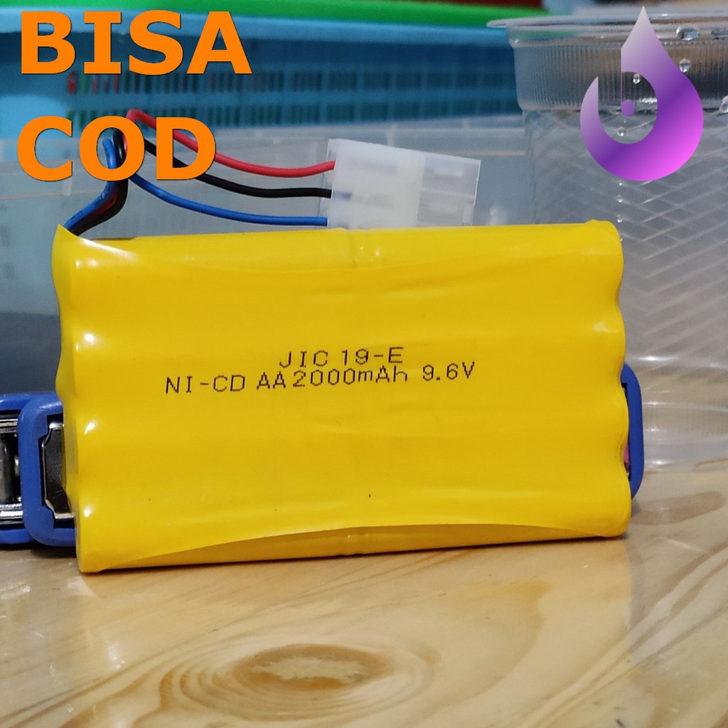 Baterai Ni-Cd RC AA 2000mAh 9.6V Model 3 Socket Putih isi 8