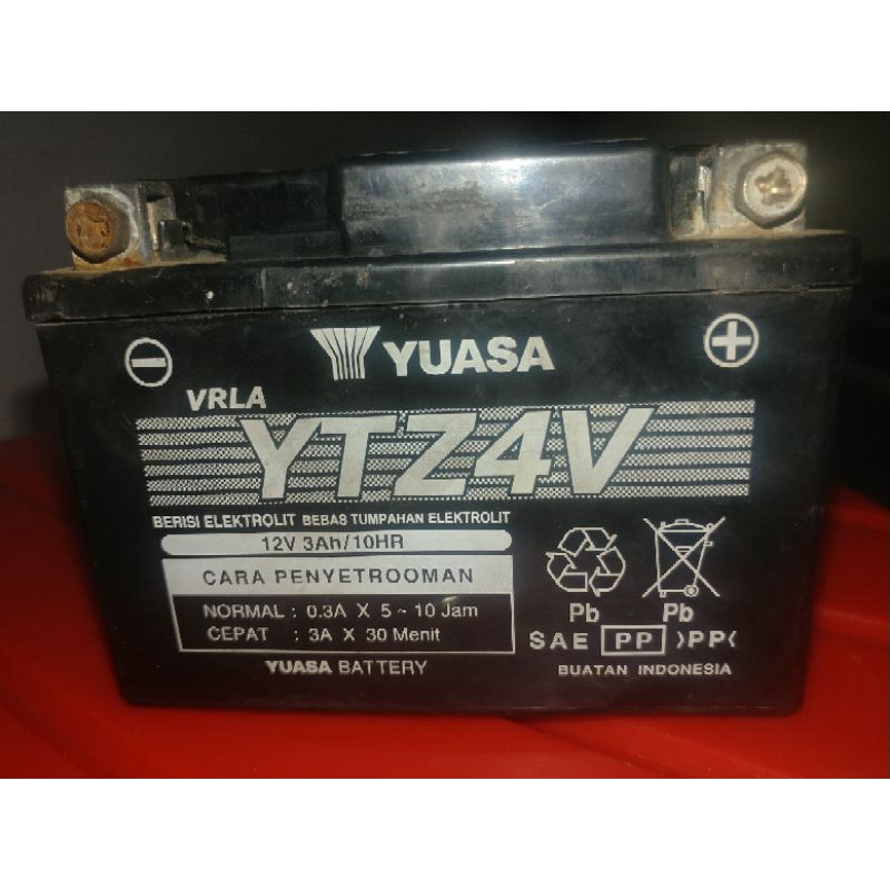 Aki motor kering bekas Yuasa VRLA YTZ4V