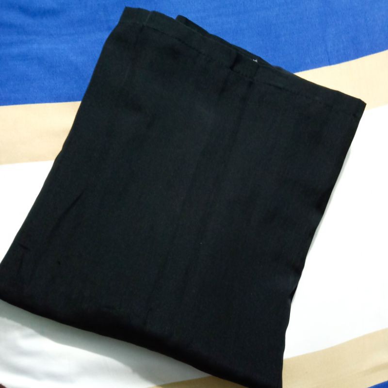 ROK WIRU HITAM PRELOVED