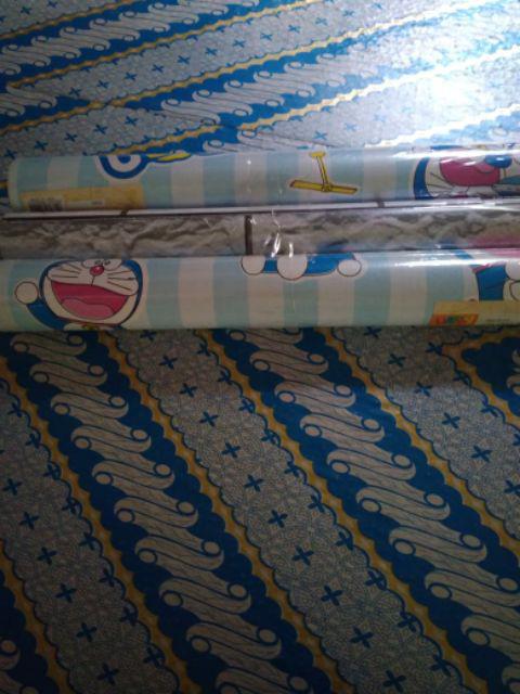 Gh102 Wallpaper Dinding Doraemon | Wall Sticker Karakter Doraemon Garis Salur Biru