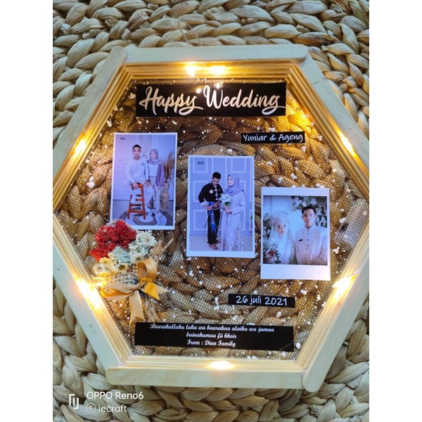 

1 HARI JADI HEXA FRAME FLOWER IN FRAME Kado Unik kado pernikahan ultah anniversary graduation kado VALENTINE kado wisuda BY REQUEST