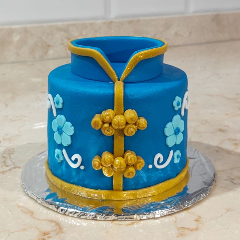 

Hampers Cake Blue Cheongsam - Cake Imlek / Sincia / Chinese New Year