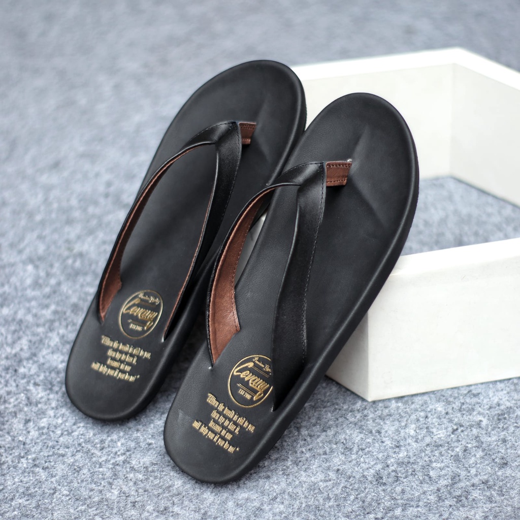 MOLK|Sandal Kulit Pria Original Casual Santai Main Traveling Cowok Hitam Murah