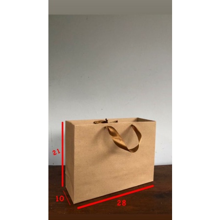 

PAPER BAG POLOS UKURAN M (SEDANG)