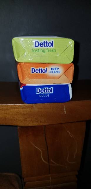 DETTOL SABUN BATANG 65GR ISI 3 Dan isi 6