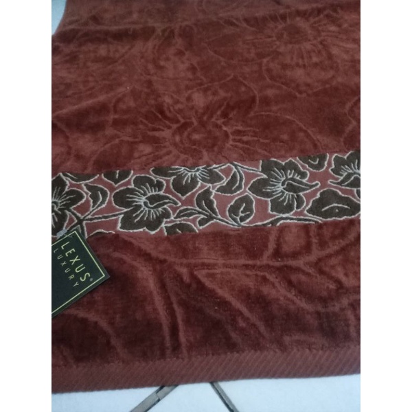 Handuk dewasa premium LEXUS motif emboss bunga