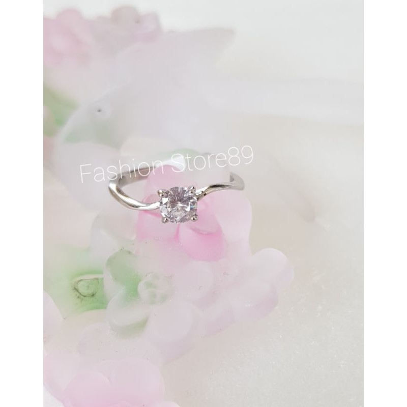 Ready bestseller impor cincin tunangan nikah cincin Titanium silver emas putih cincin Titanium White