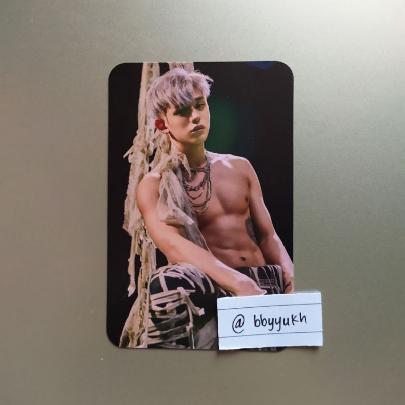 bene owhat lucas atw pc photocard benefit awaken the world