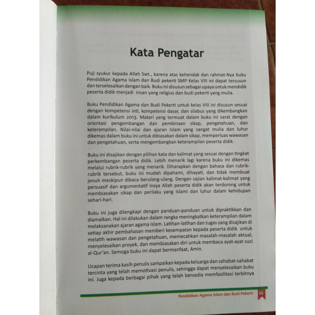 Buku Pendidikan Agama Islam dan Budipekerti kelas VIII SMP/MTs Kurikulum 2013 Revisi 2017.
