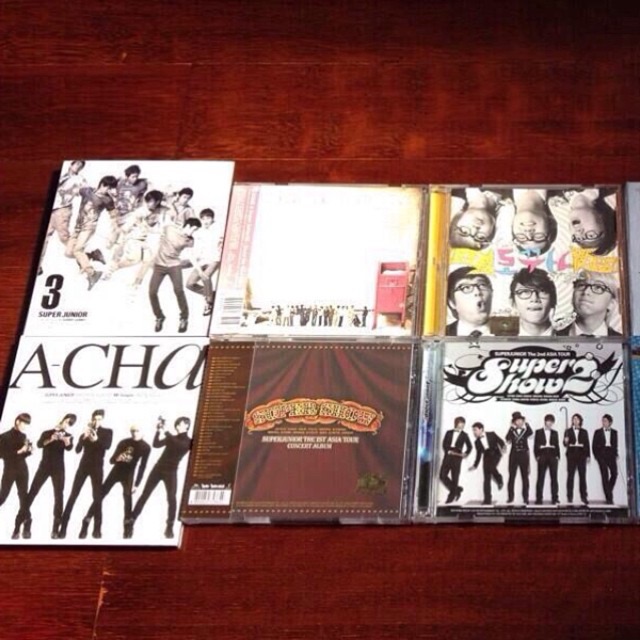 Album Super Junior Acha, Super Show, Sorry Sorry
