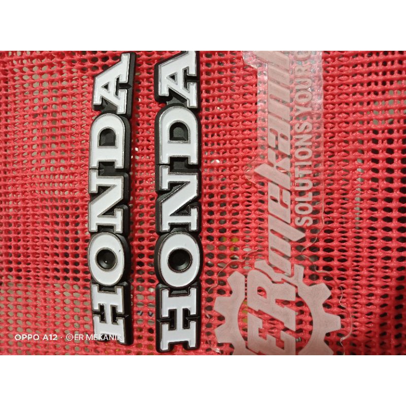 EMBLEM CB 125 LOGO CB 125 EMBLEM CB 125 TANGKI CB 125