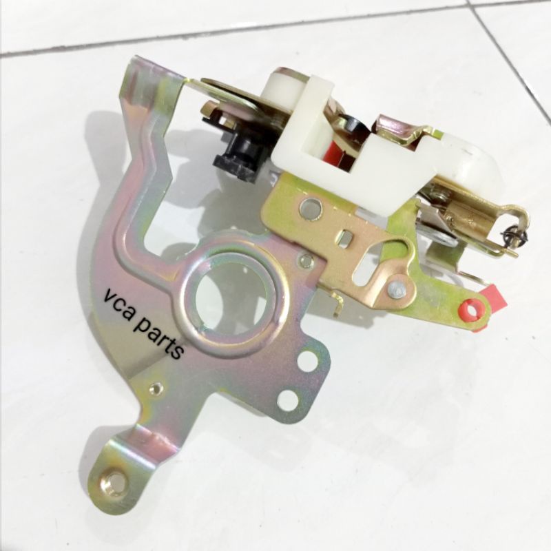 DOOR LOCK/KUNCI PINTU HINO LOHAN SEBELAH KIRI (LH).