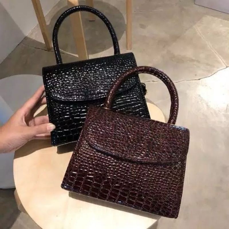 Tas Selempang Wanita Croco Mengkilat