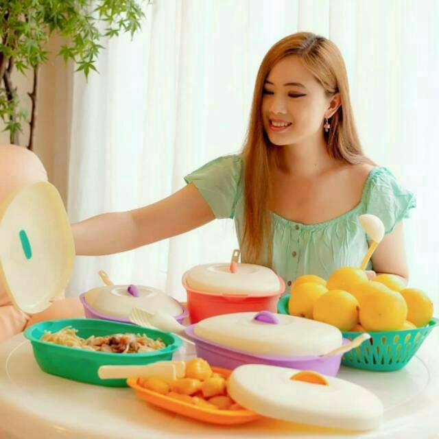 Wadah Saji / Food Storage Vienna Family Set of 13 (Tempat Makanan) | GARANSI 1 Tahun!